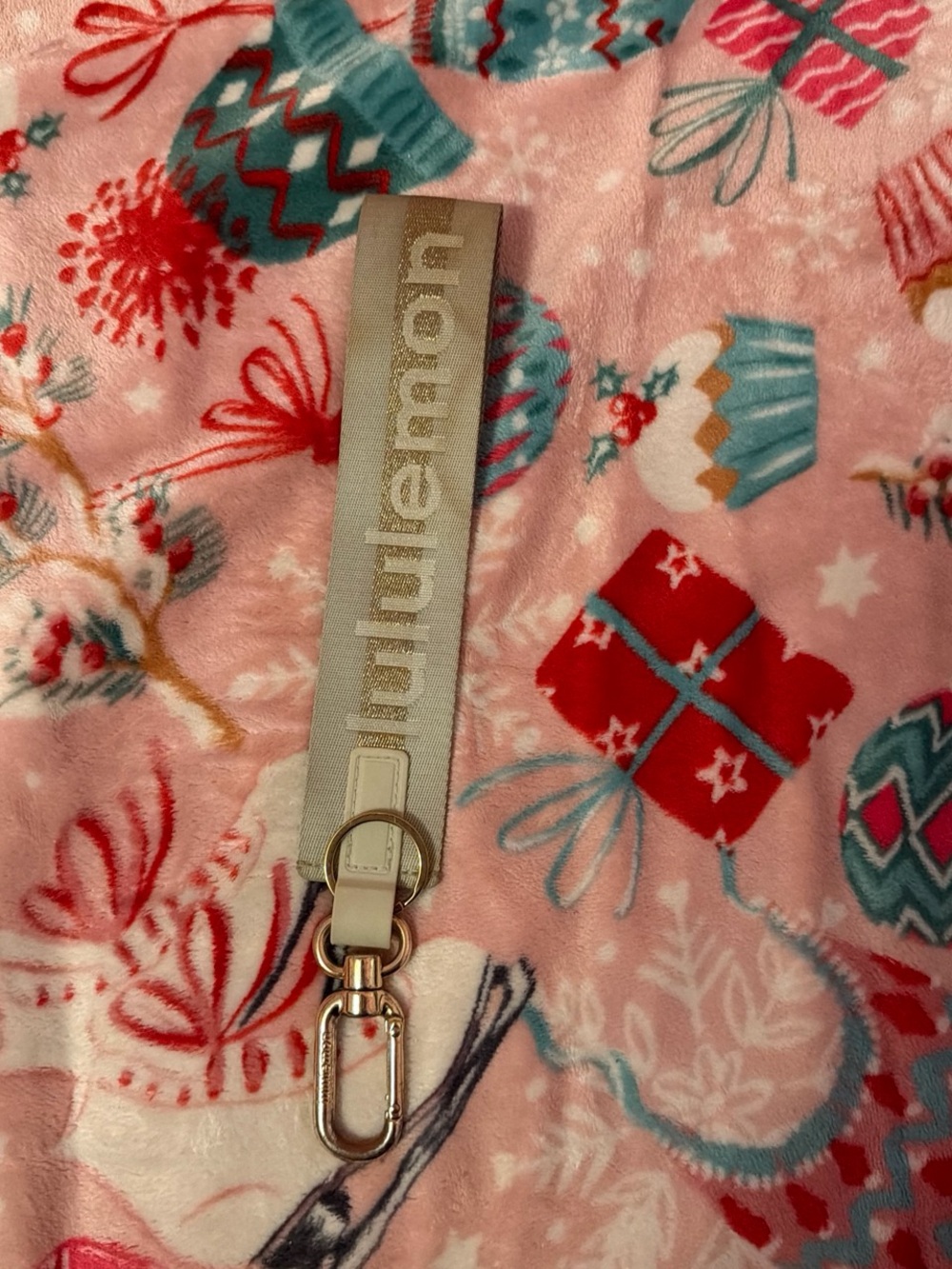 lululemon athletica Beige and Gold Woven Key Strap